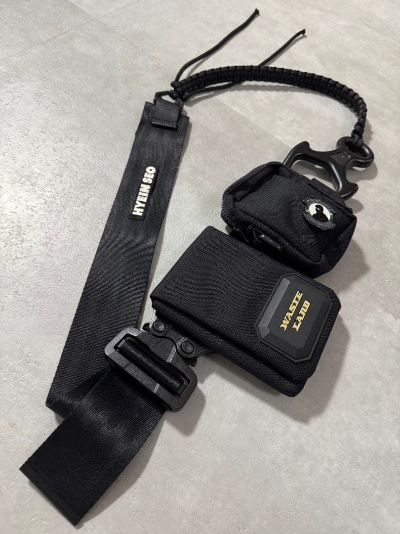 【HYEIN SEO】クロスバッグ