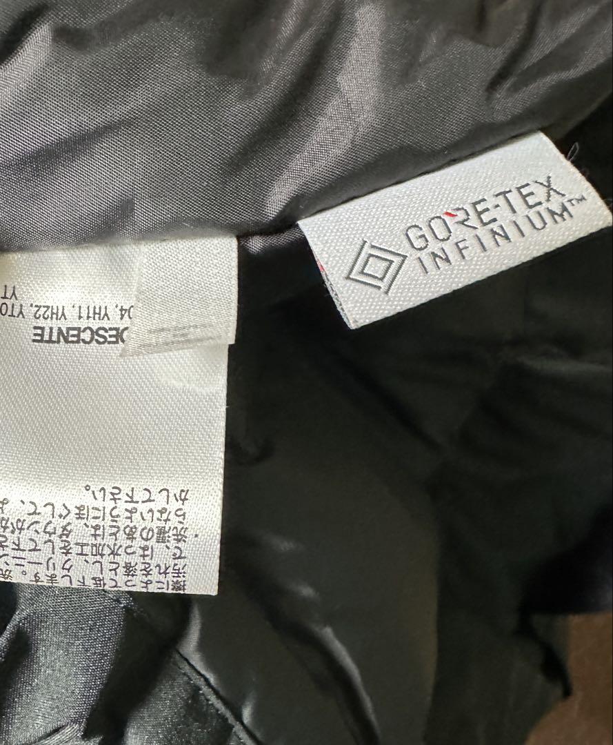 DESCENTE ゴアテックスダウンパーカ1000