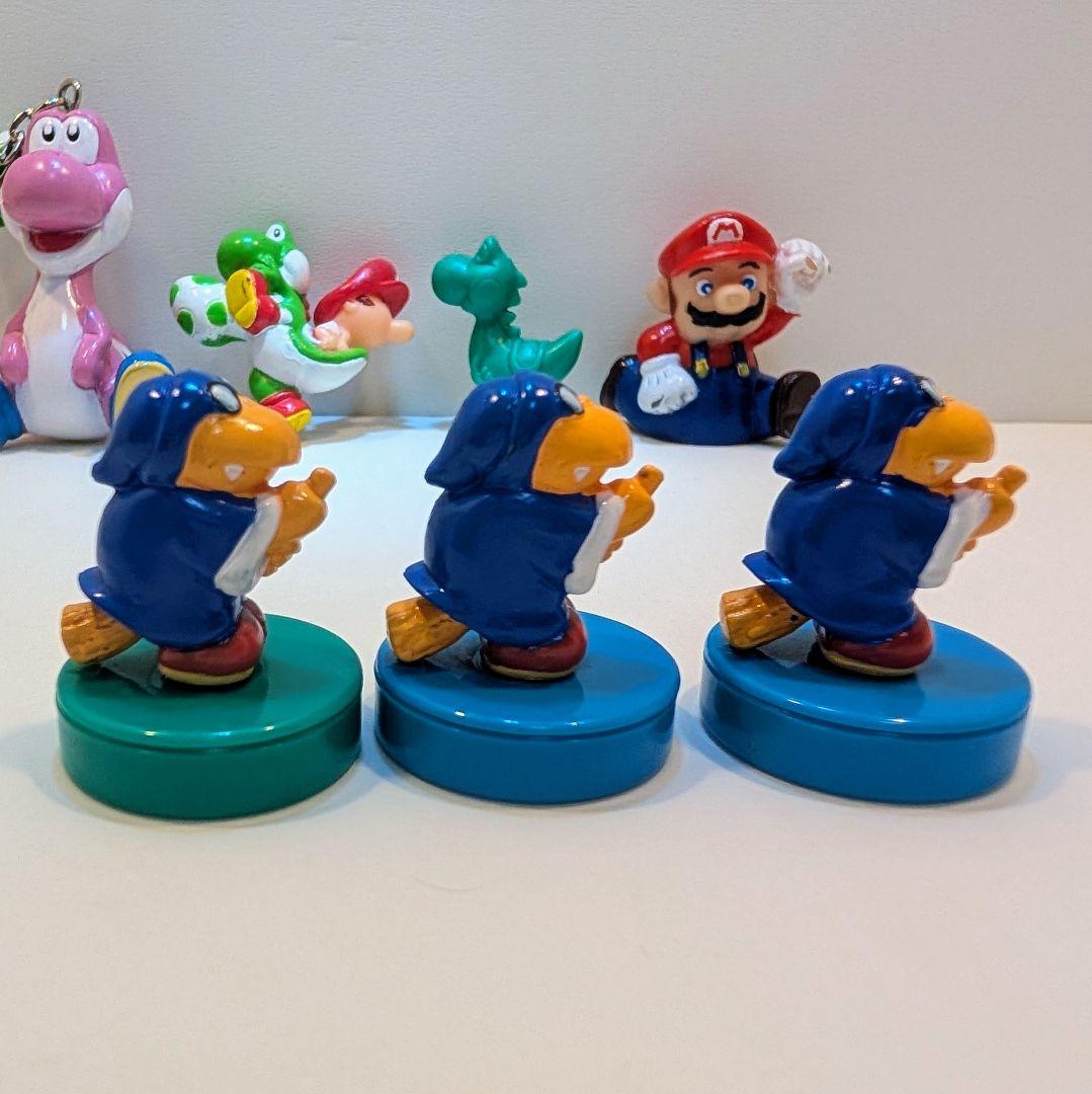 ヨッシーアイランドスタンプ　マリオフィギュア　ヨッシーキーホルダー　セット