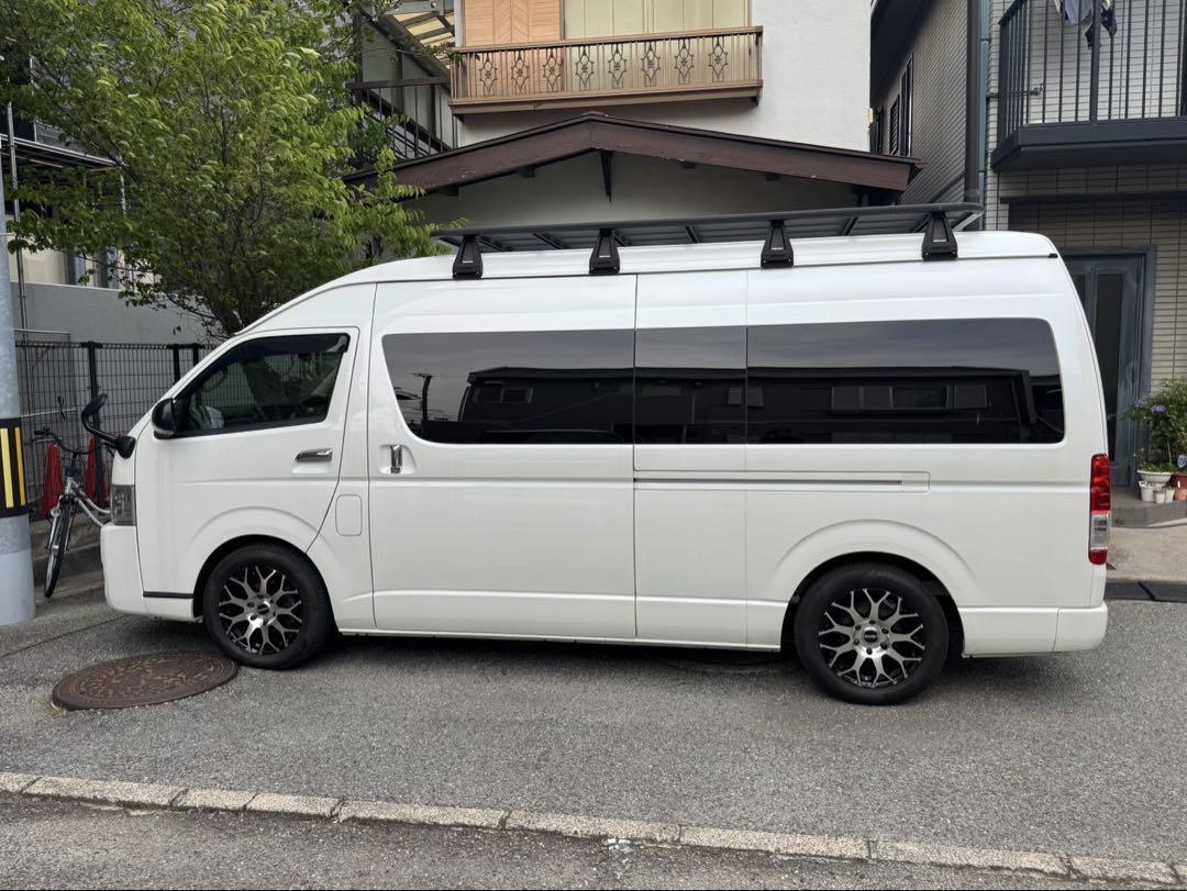 ハイエースESSEX アルミホイール ピレリータイヤ付き