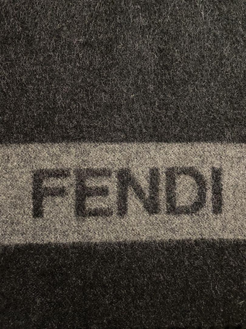 noka* FENDI フェンディ マフラー 黒