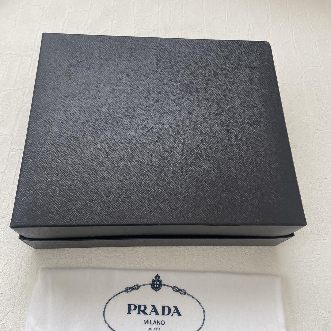 PRADA プラダ 箱 保存袋