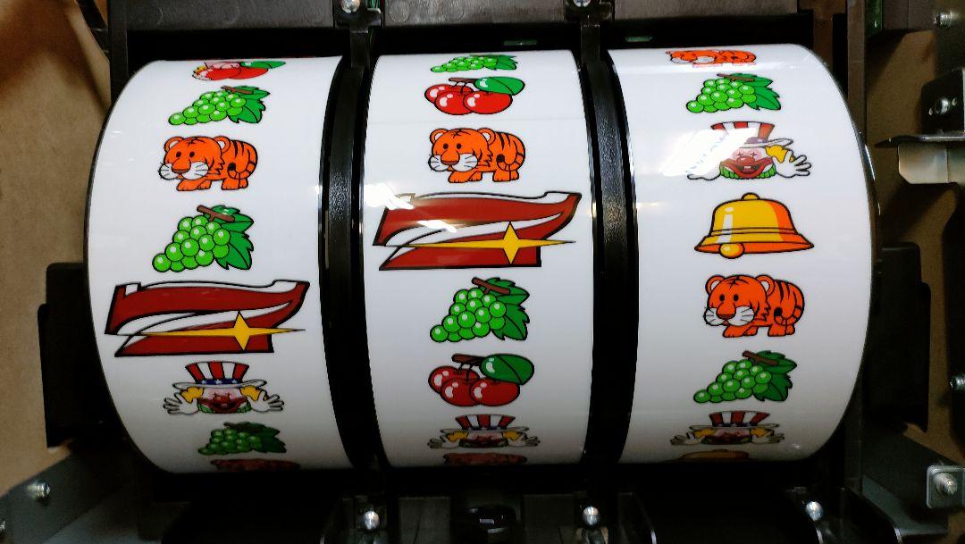 マイジャグラーⅣ 実機　お引き取り専用 juggler_my4.jpg