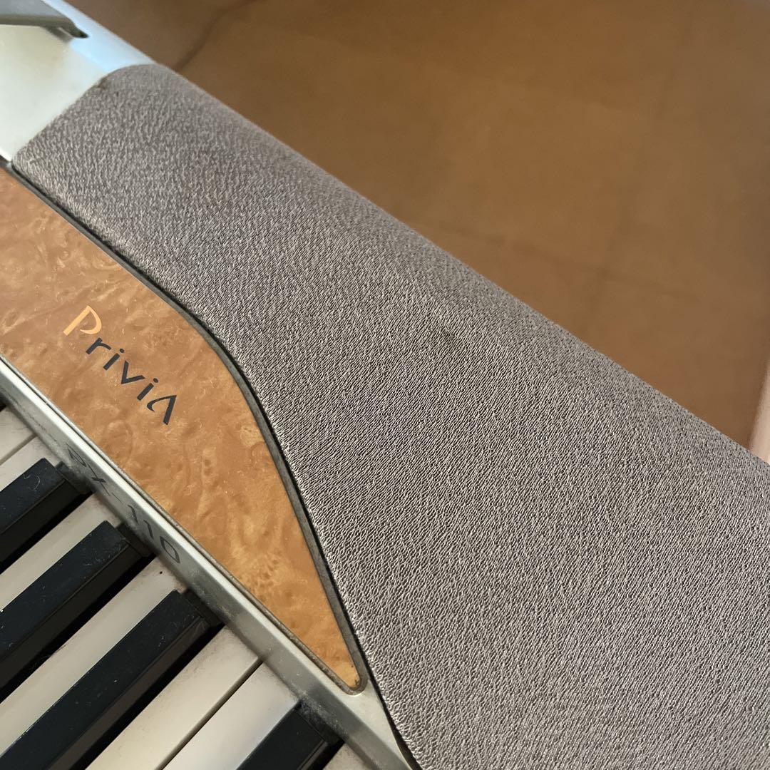 CASIO Privia PX-110 電子ピアノ　88鍵