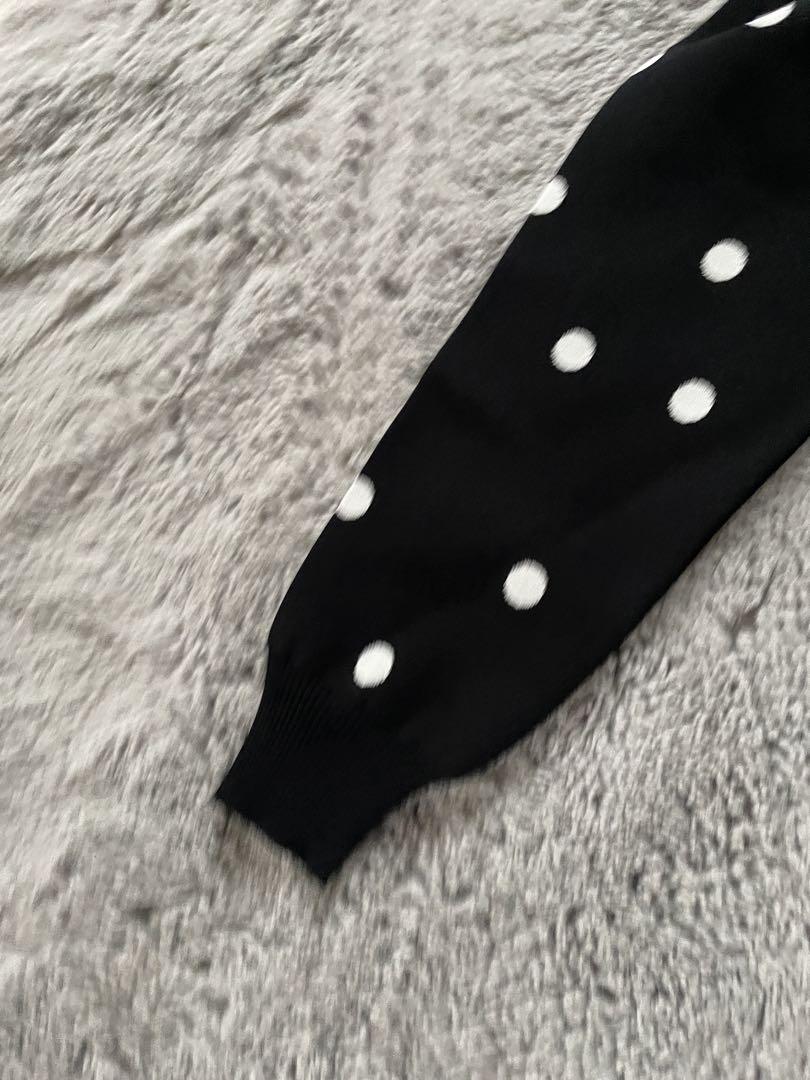 新品タグ付【CarolinaHerrera】ドット ニット
