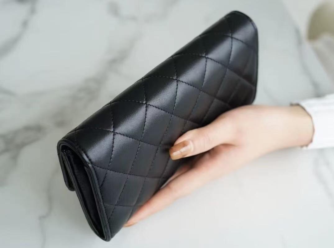 CHANEL シャネル ココマーク ゴールド金具 長財布