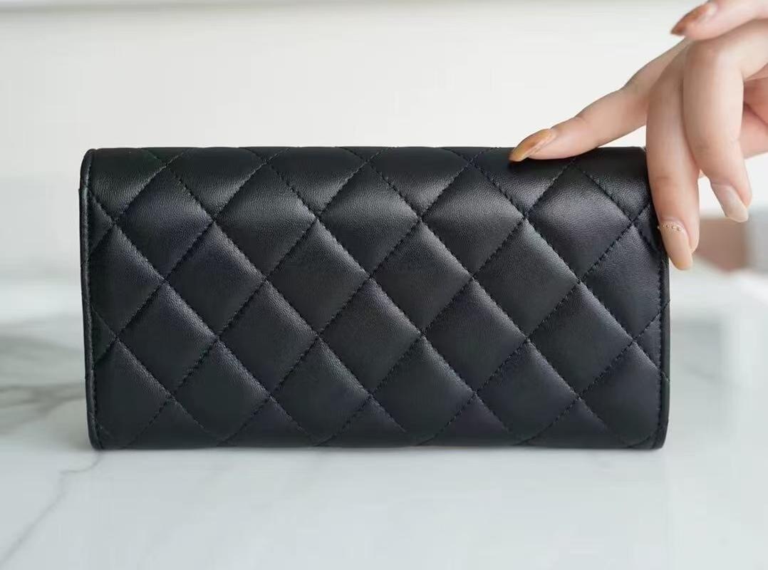 CHANEL シャネル ココマーク ゴールド金具 長財布