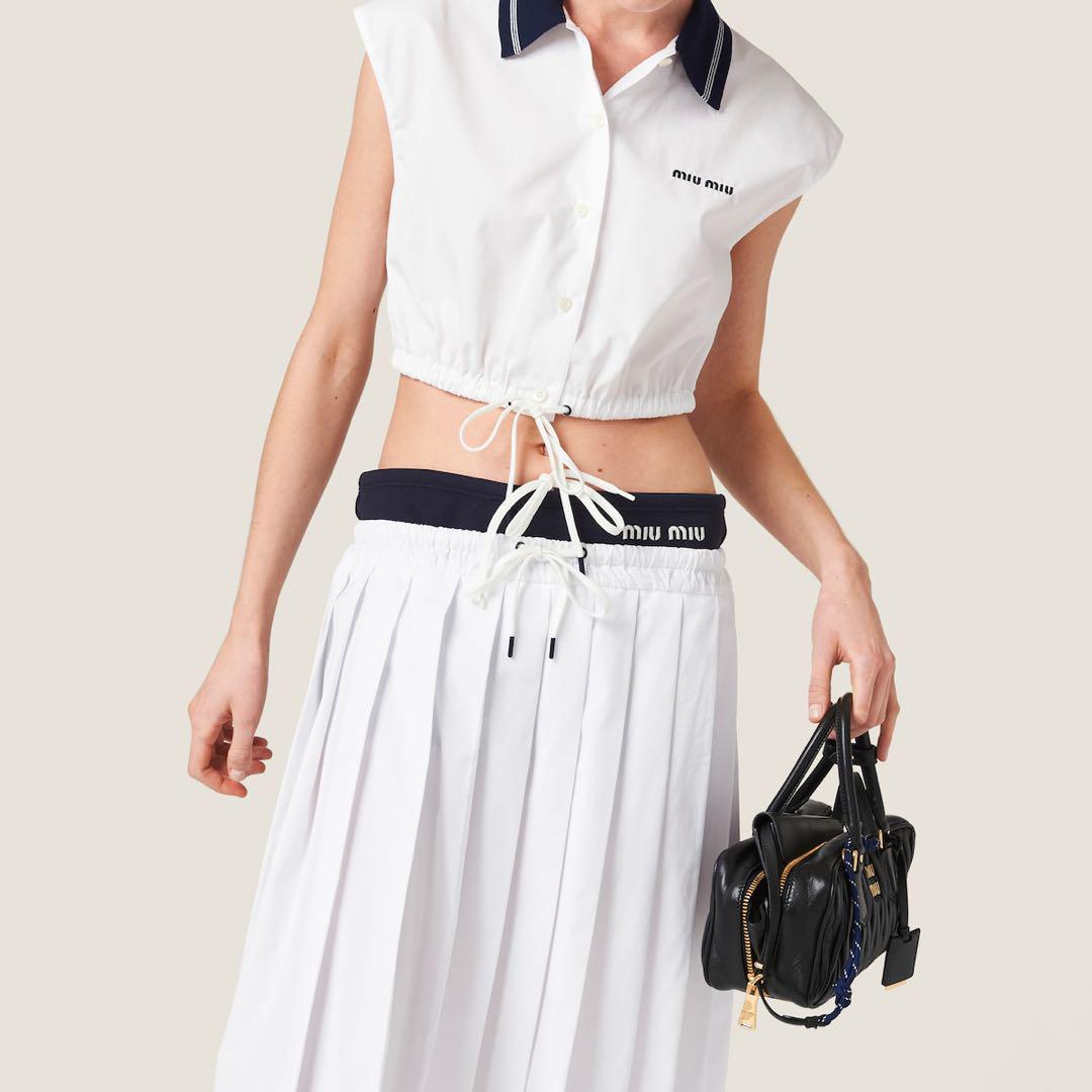 ✳️人気新作 新品 Miu Miuミュウミュウ トップス - メルカリ ✳️人気新作 新品 Miu Miuミュウミュウ トップス - メルカリ