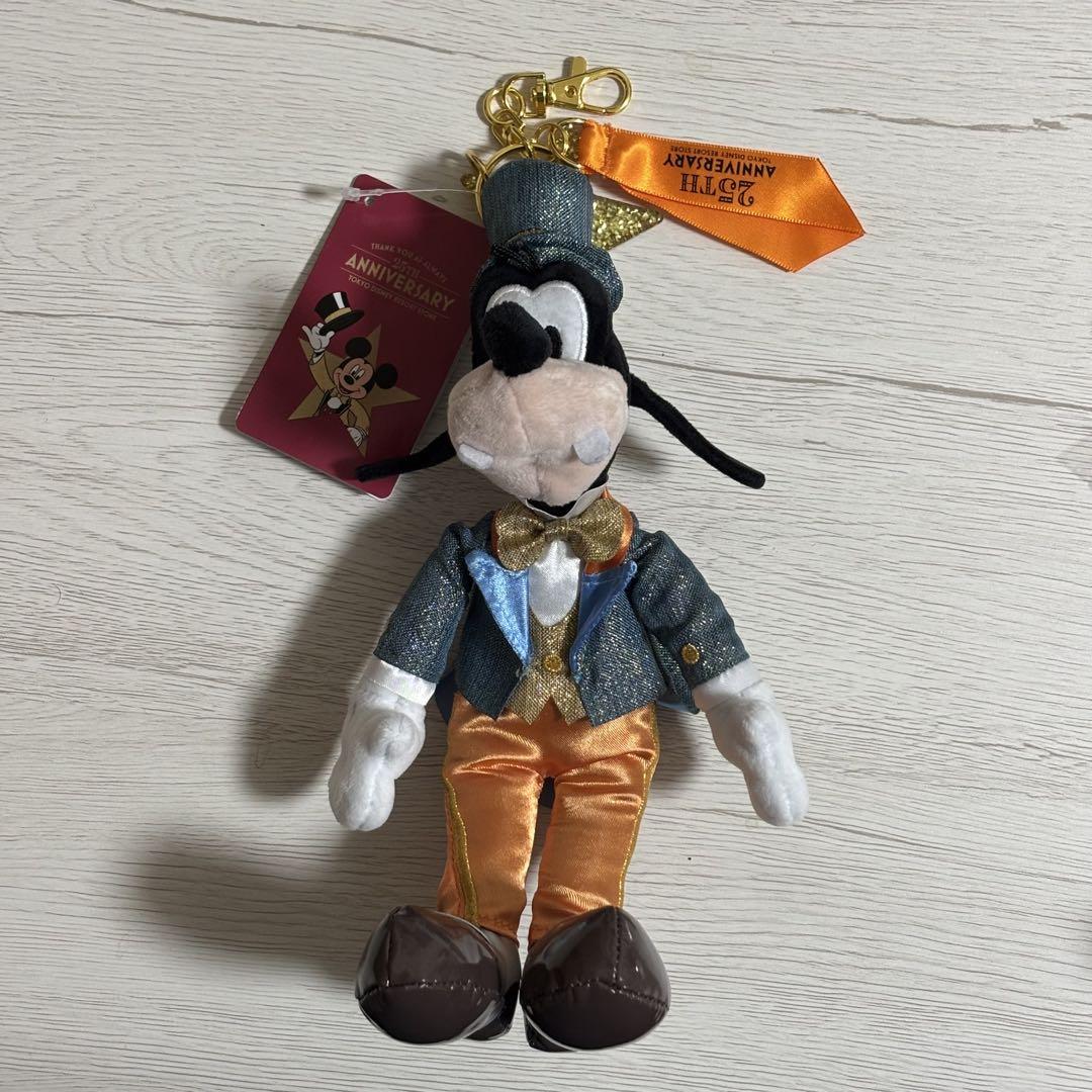 新品/未使用】ディズニーストア プラッシュキーチェーン