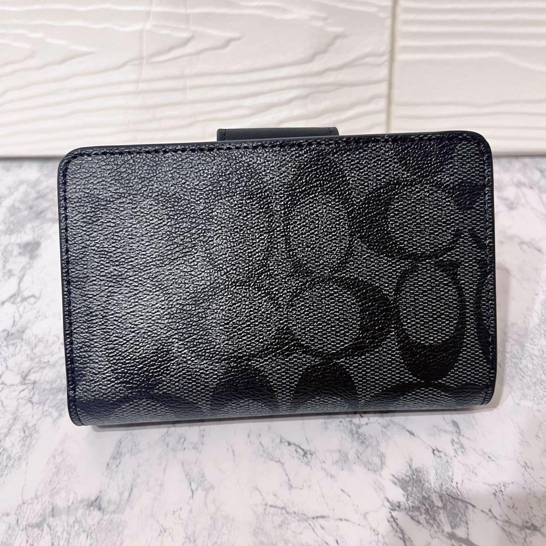 COACH - 新品 COACH コーチ 財布 折り財布 ２つ折り財布 ブラックの通販 by PEGASASU's shop｜コーチならラクマ