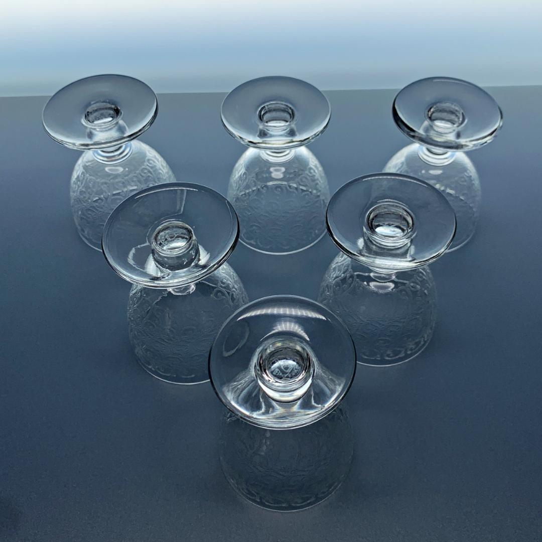 輝くオールドバカラ ローザスミュルティプルのリキュールグラスセット