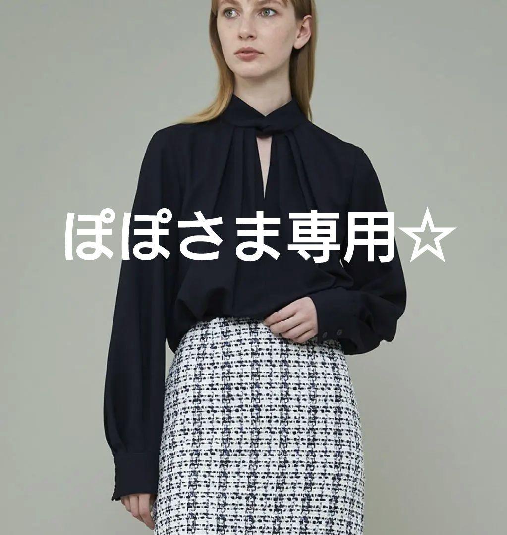 品揃え豊富で ESTNATION】未使用タグ付バックサテンジョーゼットスタンド トップス