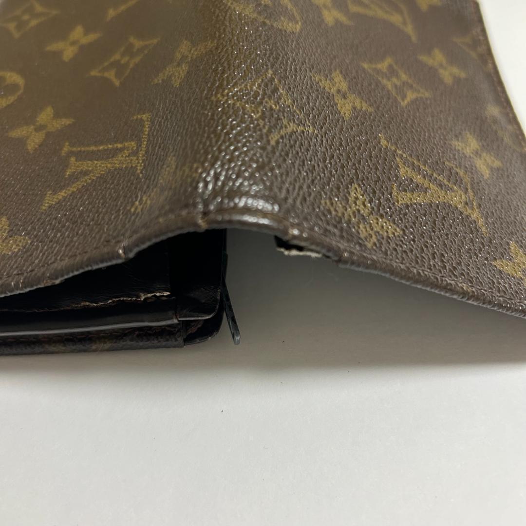 LOUIS VUITTON ルイヴィトン ポルトモネトレゾール 財布
