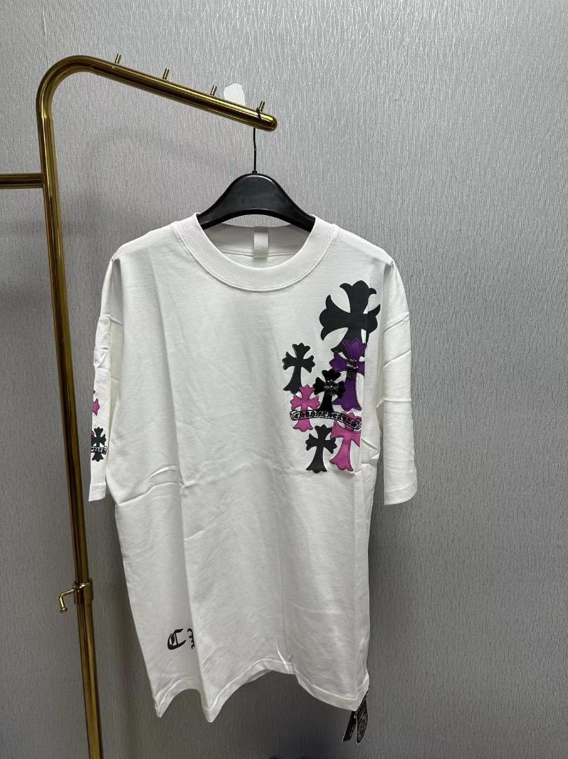 クロームハーツクロスモチーフ
