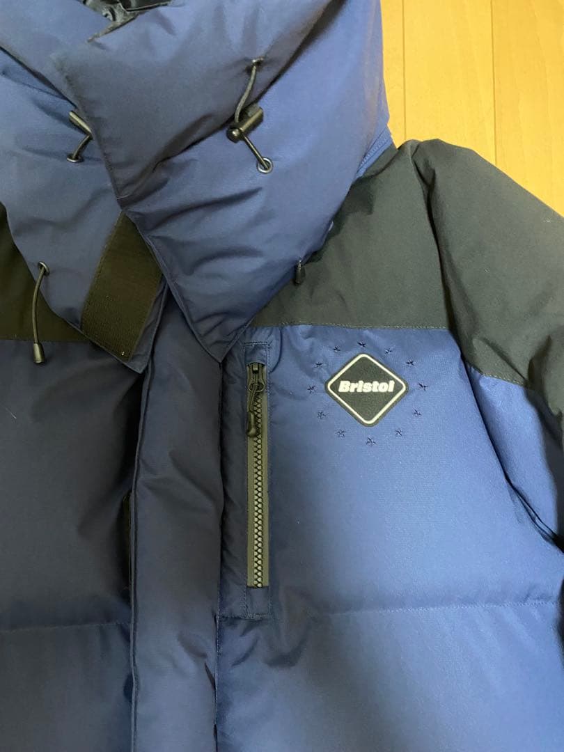 F.C.Real Bristolダウンジャケット TOURDOWNPARKA L F.C.Real Bristolダウンジャケット TOURDOWNPARKA L
