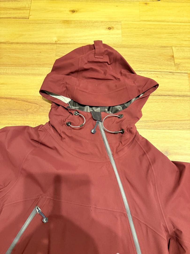 Teton Bros. ツルギジャケットkb Mサイズ Teton Bros. ツルギジャケットkb Mサイズ