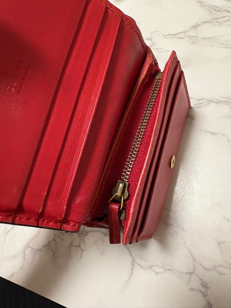 GUCCI 二つ折り財布 チェリー装飾 GUCCI 二つ折り財布 チェリー装飾