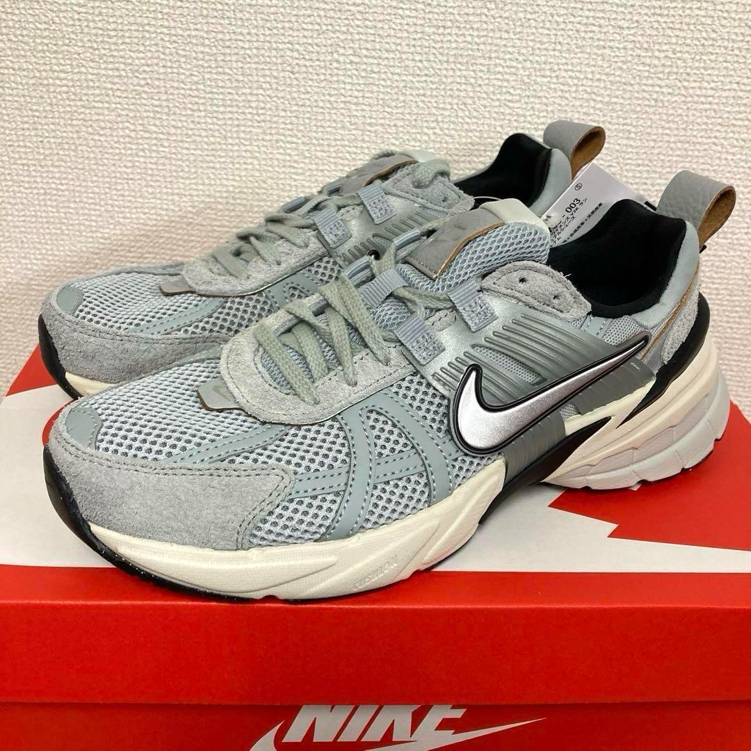 FN6703-003(T) WMNS NIKE V2K RUN 23cm