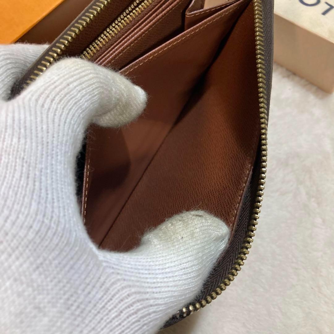 美品　ルイヴィトン　ラウンドファスナー　モノグラム　コインケース M42616