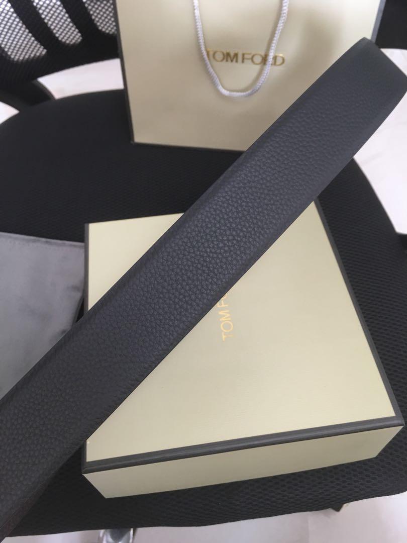 TOM FORD ブラックレザーベルト