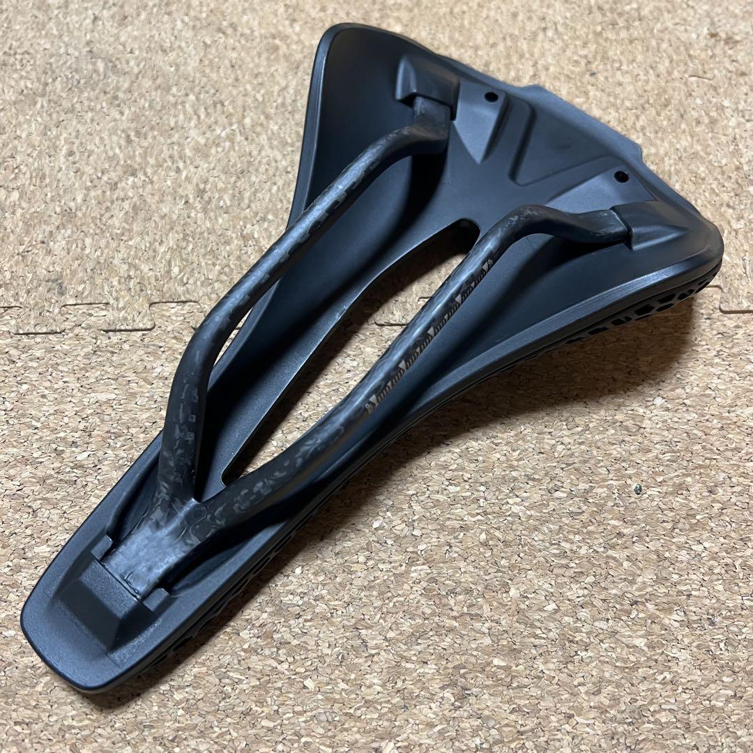 ロードバイク クロスバイク 超軽量 3Dプリント 穴あき サ