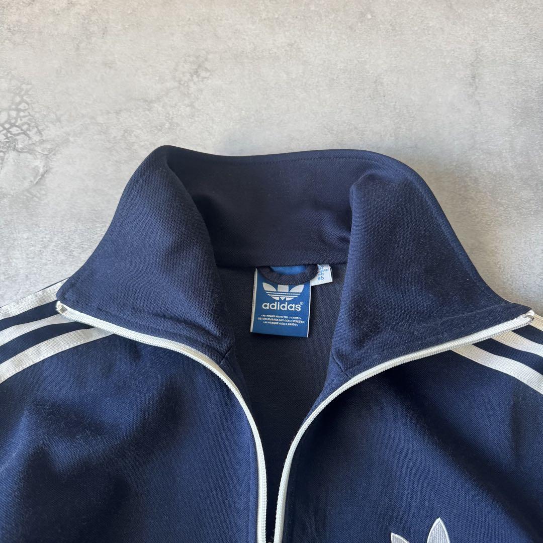 adidas アディダス トラックジャケット 古着 Mサイズ 古着