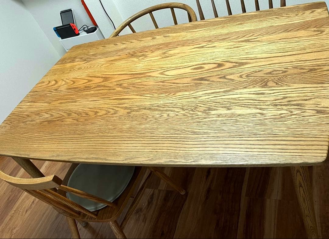 ダイニングテーブルMOMO NATURAL