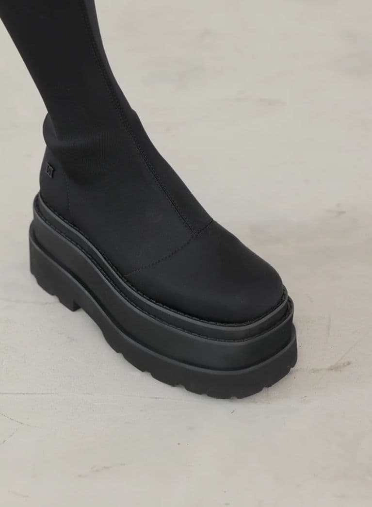 ウルトラストレッチフラットブーツ Mサイズ黒。 ウルトラストレッチフラットブーツ Mサイズ黒。