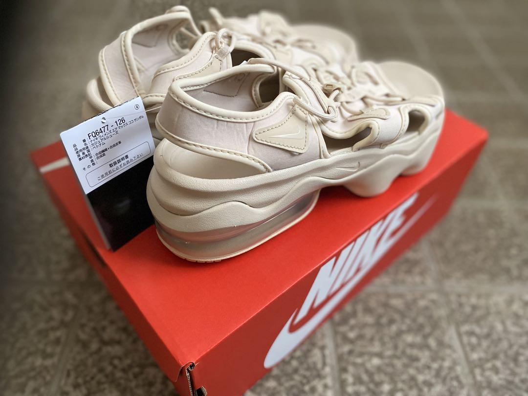 NIKE エアマックス　ココ