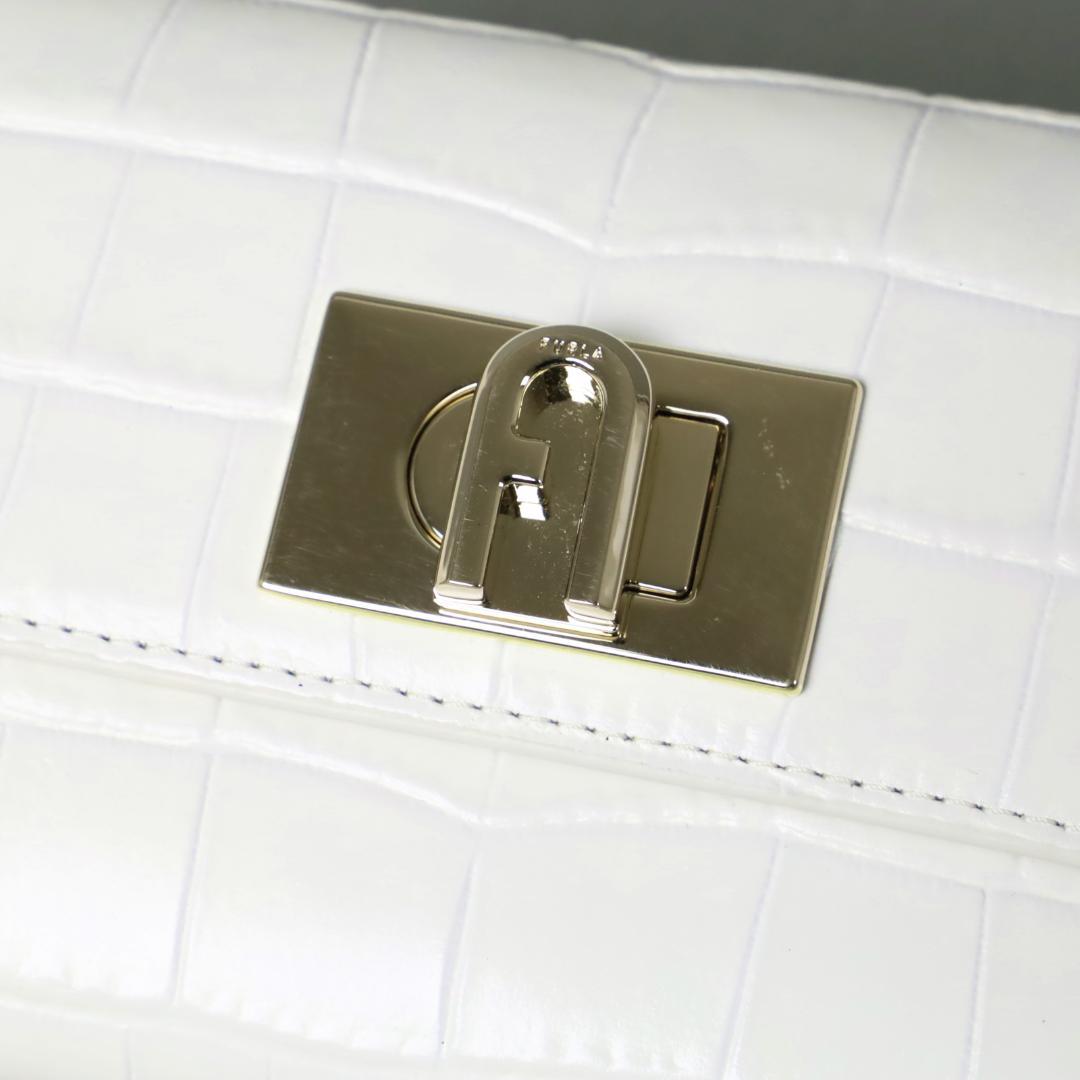 380 新品 フルラ FURLA 1927 コンパクトウォレット 三つ折り財布