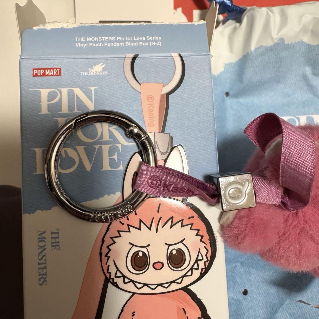 POPMART ラブブ アルファベット PIN FOR LOVE Q ミニラブブ