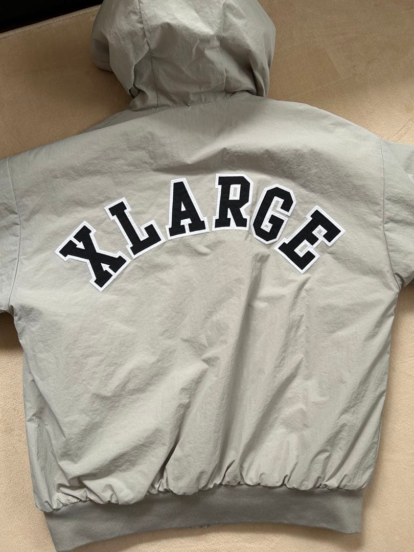 XLARGE グレー ダウンジャケット XLARGE グレー ダウンジャケット