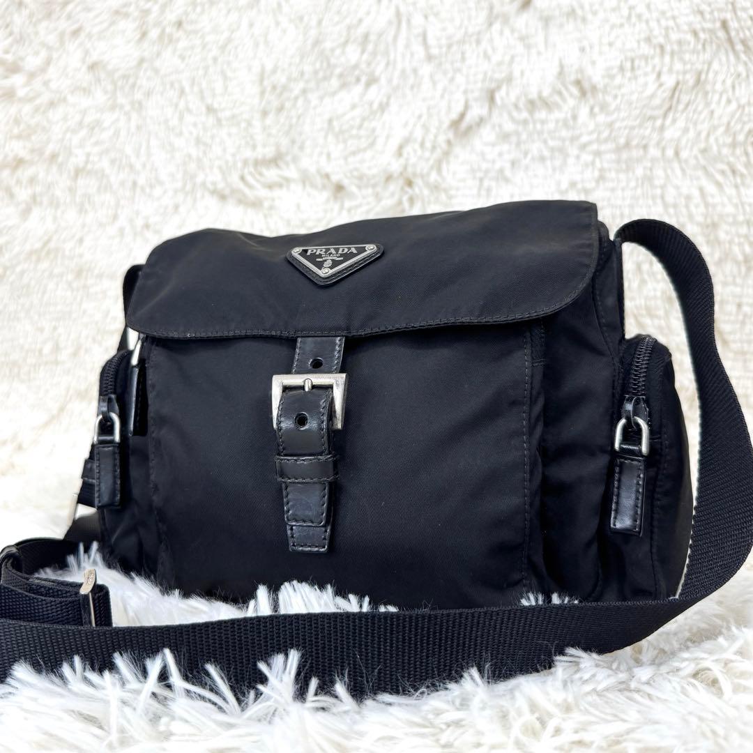 プラダ ショルダーバッグ y2k 00s archive三角ロゴ ナイロン 黒PRADA