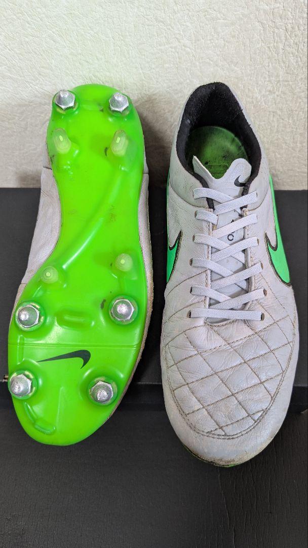 NIKE サッカースパイク ティエンポ レジェンド SG ナイキ　シューズ