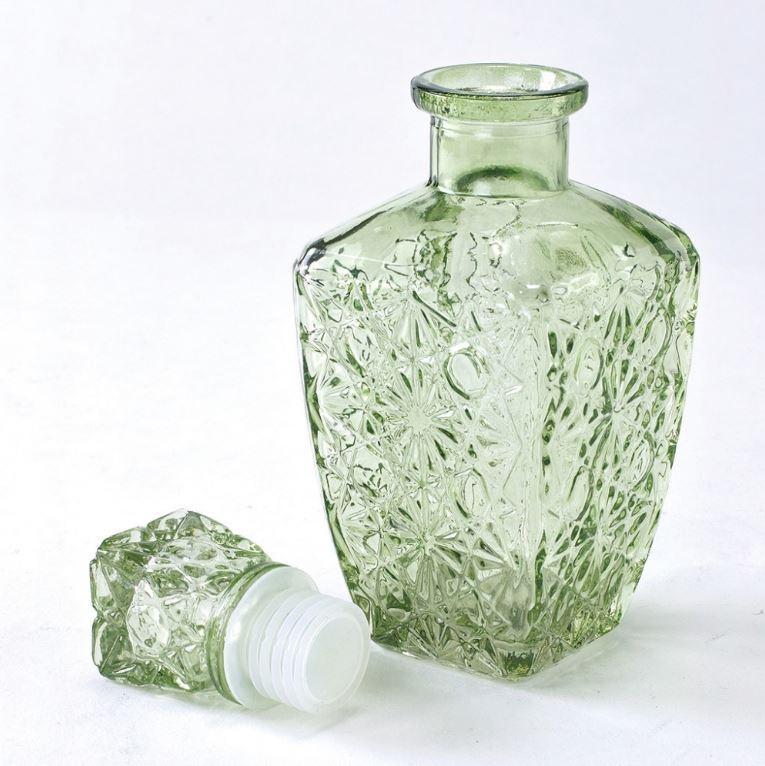 メルカリ ガラス容器 蓋つきガラスボトル グリーン 花瓶 1 580 中古や未使用のフリマ メルカリ ガラス容器 蓋つきガラスボトル グリーン 花瓶 1 580 中古や未使用のフリマ