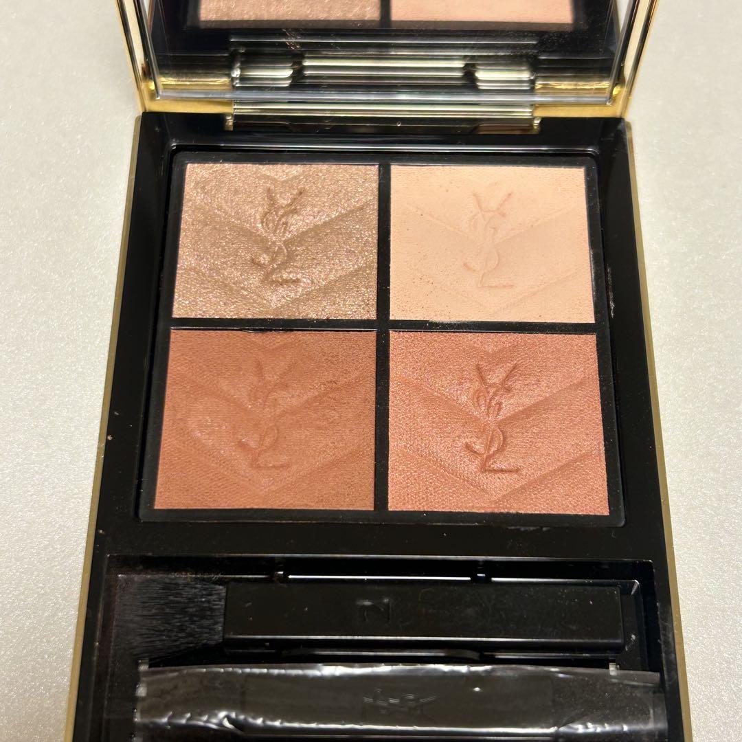 YSL イヴ・サンローラン アイシャドウ クチュールミニクラッチ 600