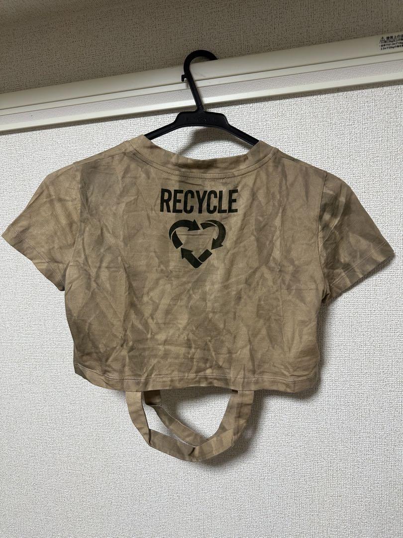 MOSCHINO バックハンドルTシャツ