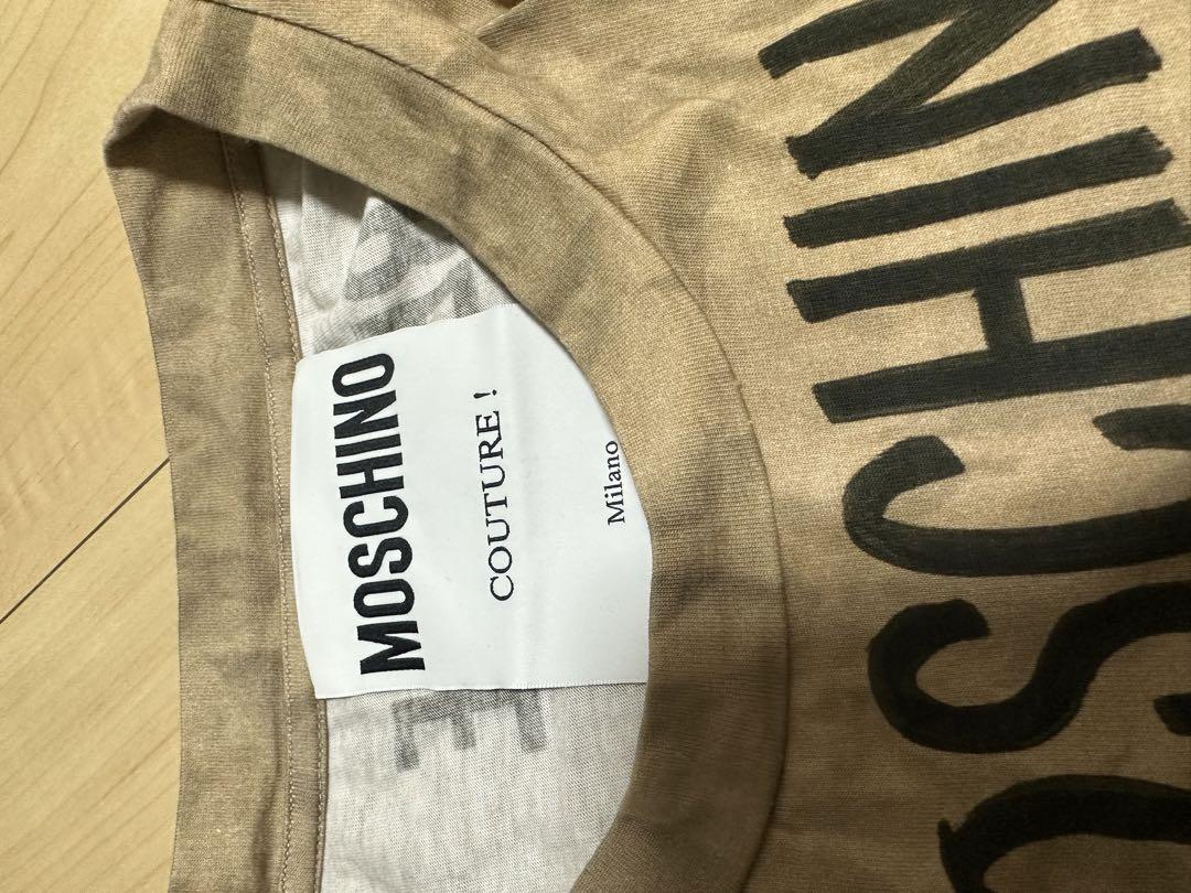 MOSCHINO バックハンドルTシャツ