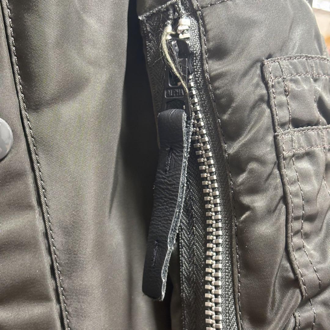 ALPHA INDUSTRIES ダウンジャケット オリーブ　vintage