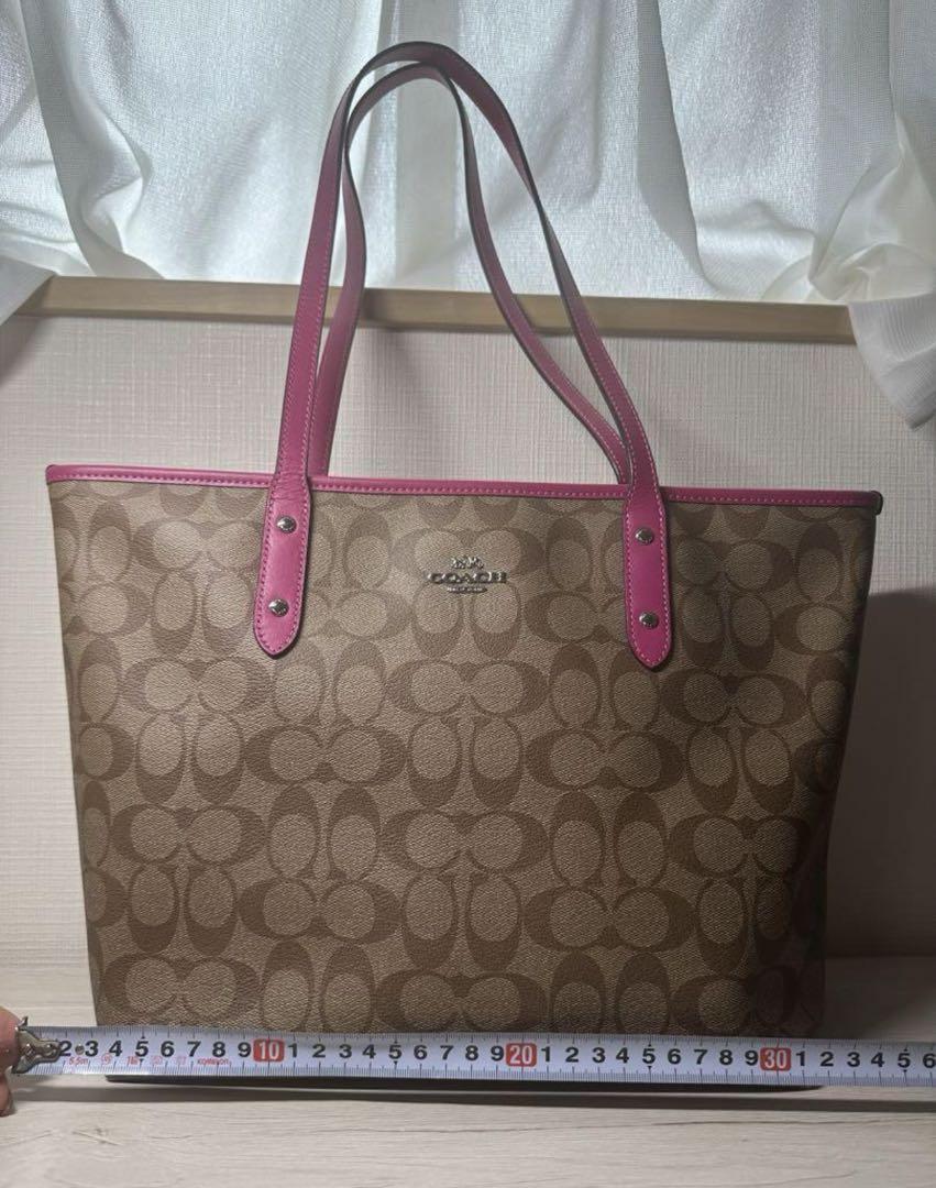 COACH トートバッグ ピンクベージュ COACH トートバッグ シグネチャー PVC ベージュ ピンク 4455
