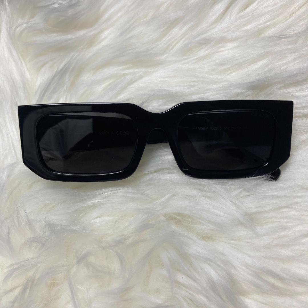 特別オファー PRADA 02 ブラック サングラス 小物