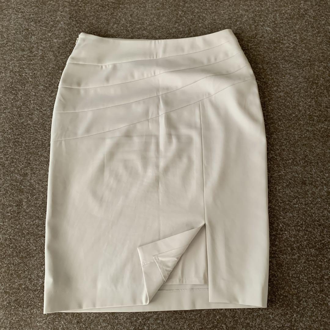 美品　11号　ケイミー　スマートストレッチ　スカート　ベージュ