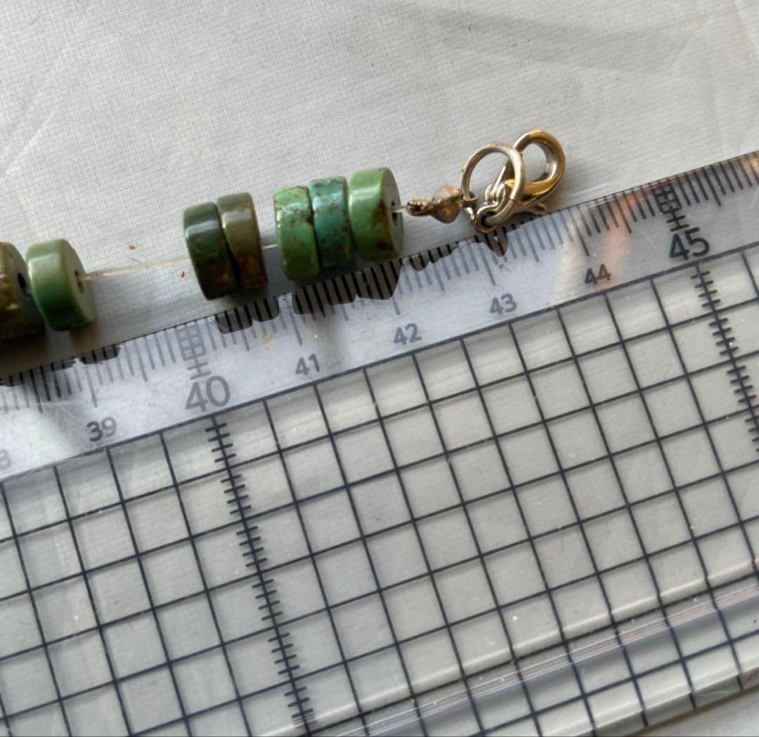 サンドドミンゴ族ディスク状ターコイズネックレス