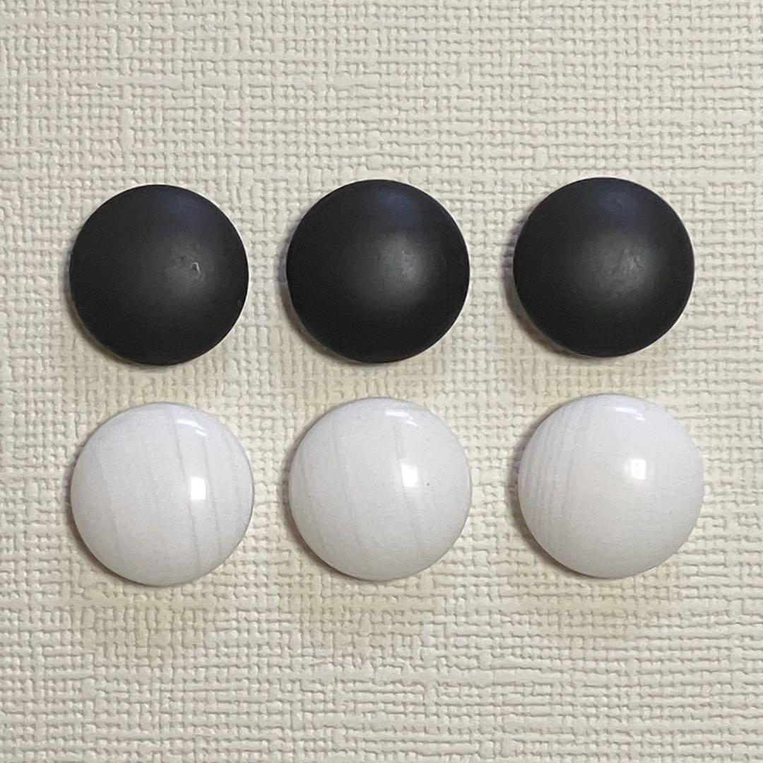 蛤碁石 30号 厚さ約8ミリ