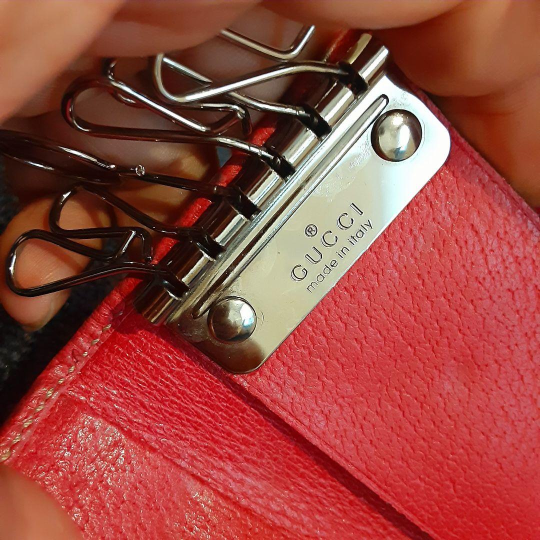 GUCCI グッチ 三つ折り キーケース ロゴ モチーフ