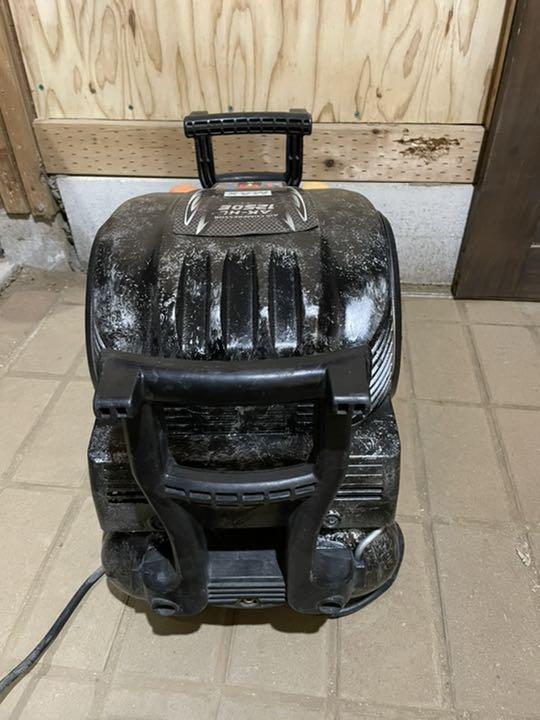 MAX コンプレッサー AK-HL1250E acB8F-m94410396651 常圧\高圧 2022春夏