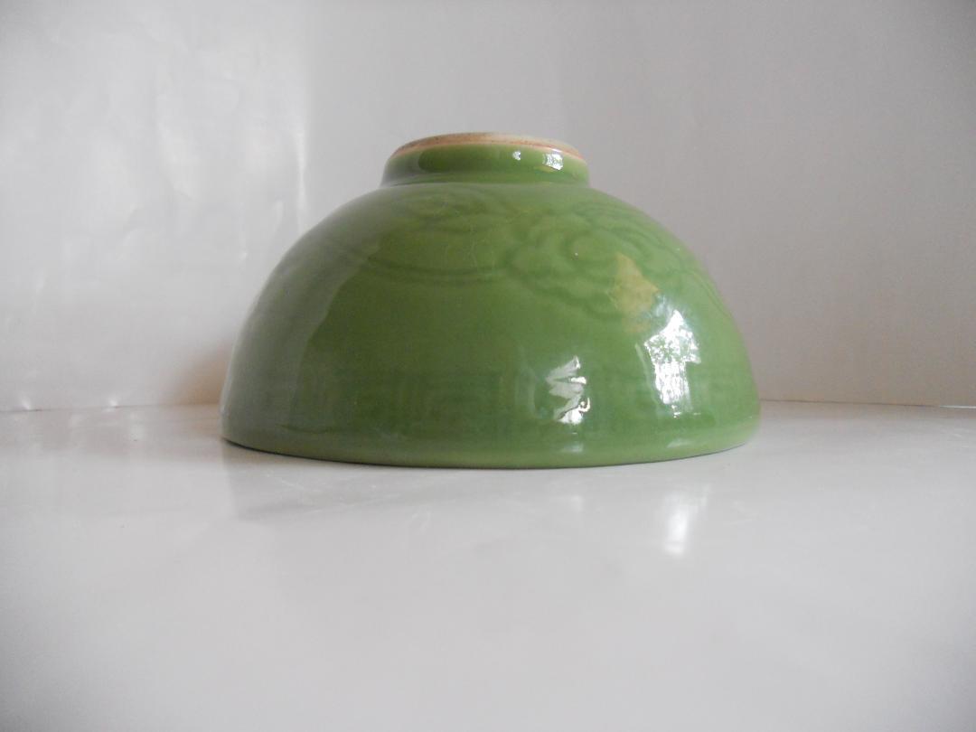 青磁 緑釉 中国 清朝 骨董品 超希少 茶碗 茶器 菓子器 です。