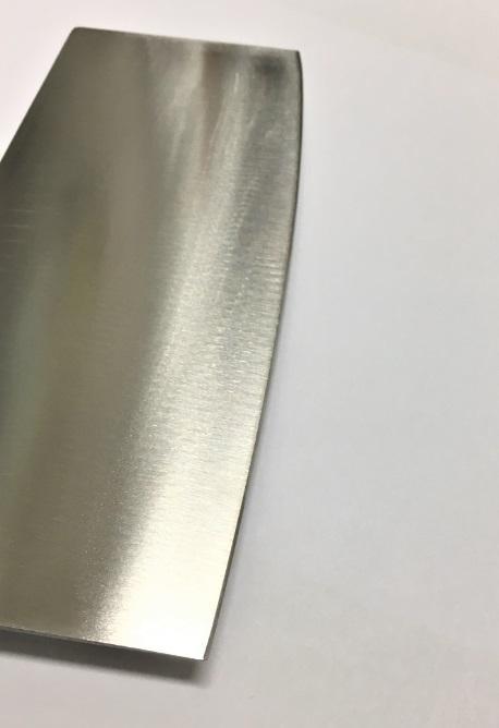 全鋼製高級中華包丁２２０ｍｍ　厚さ　２．５　ｍｍ