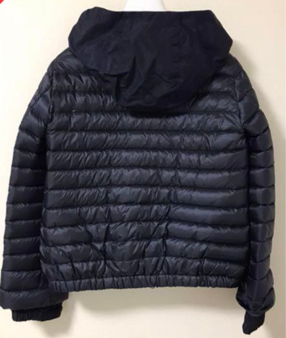 本日限定価格モンクレール ショートダウン 本日限定価格モンクレール ショートダウン