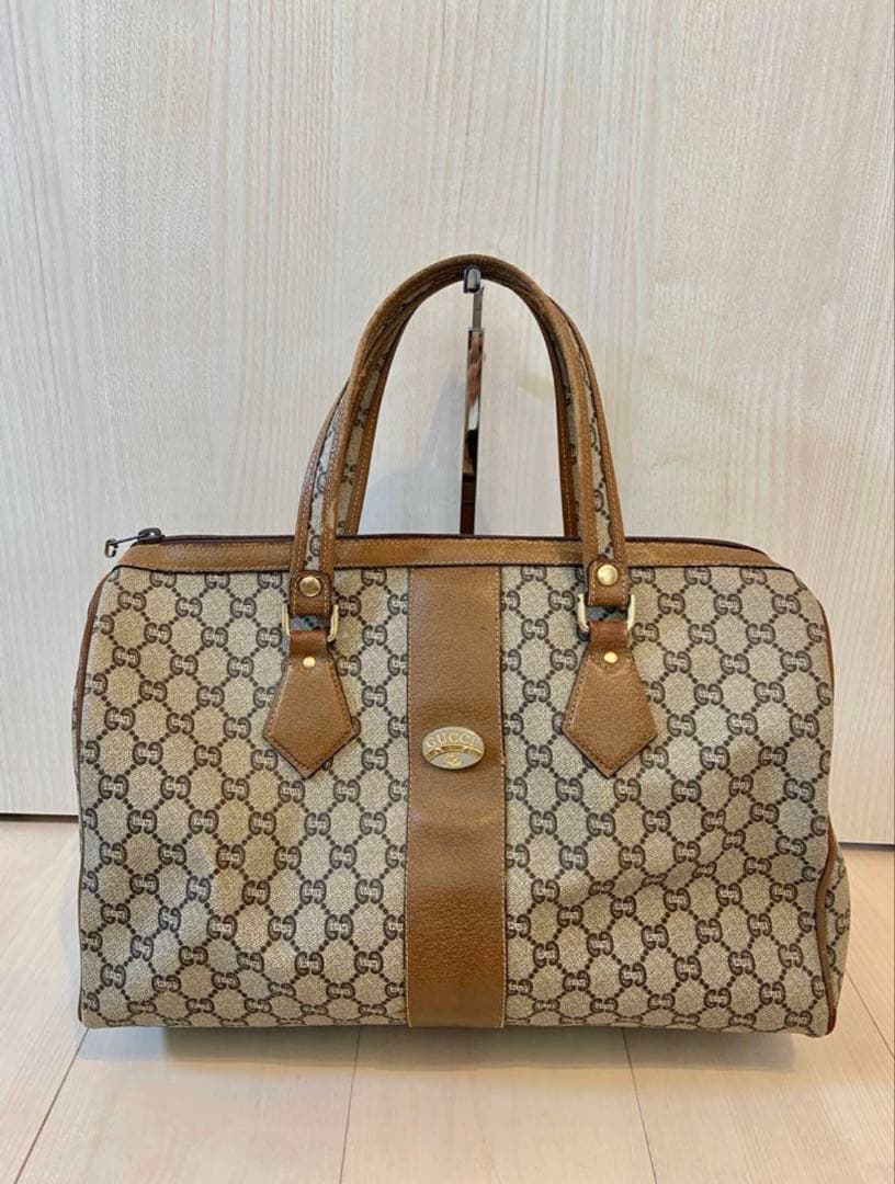 GUCCI ボストンバッグ GG柄 PVC レザー ロゴプレート 大容量 旅行用